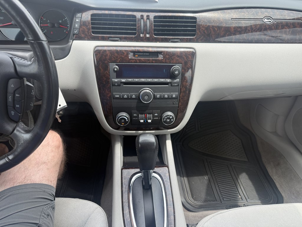 Photo 14 of this CHEVROLET IMPALA