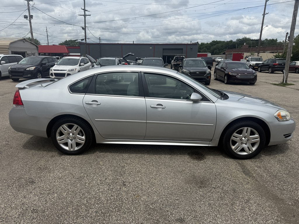 Photo 6 of this CHEVROLET IMPALA