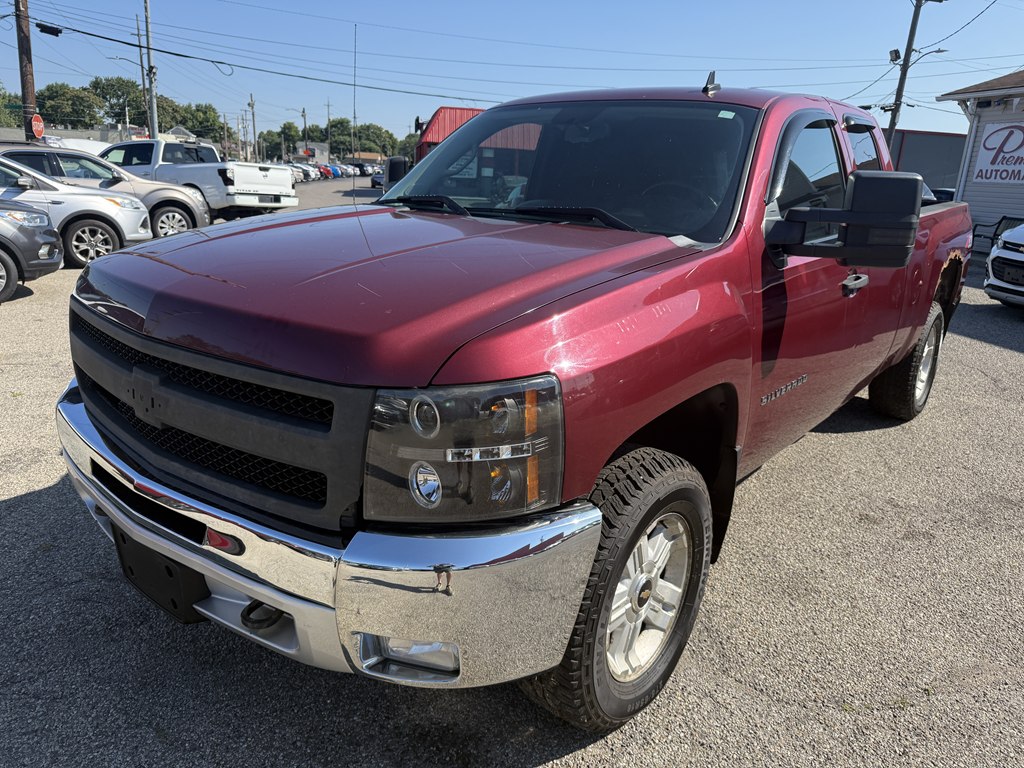 Photo 2 of this CHEVROLET SILVERADO 1500