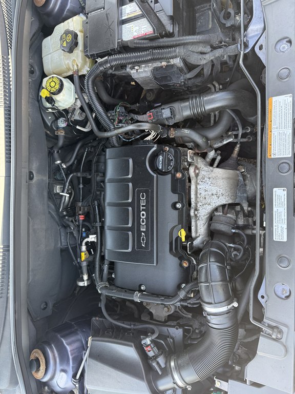 Photo 14 of this CHEVROLET CRUZE