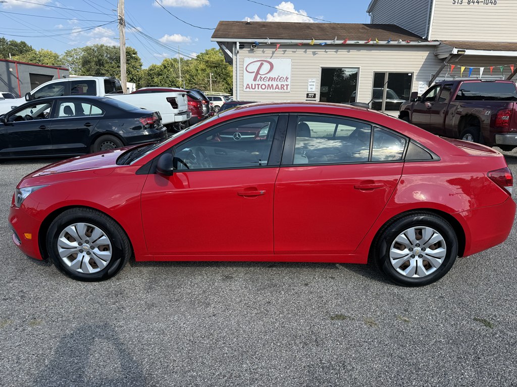 Photo 3 of this CHEVROLET CRUZE LIMITED