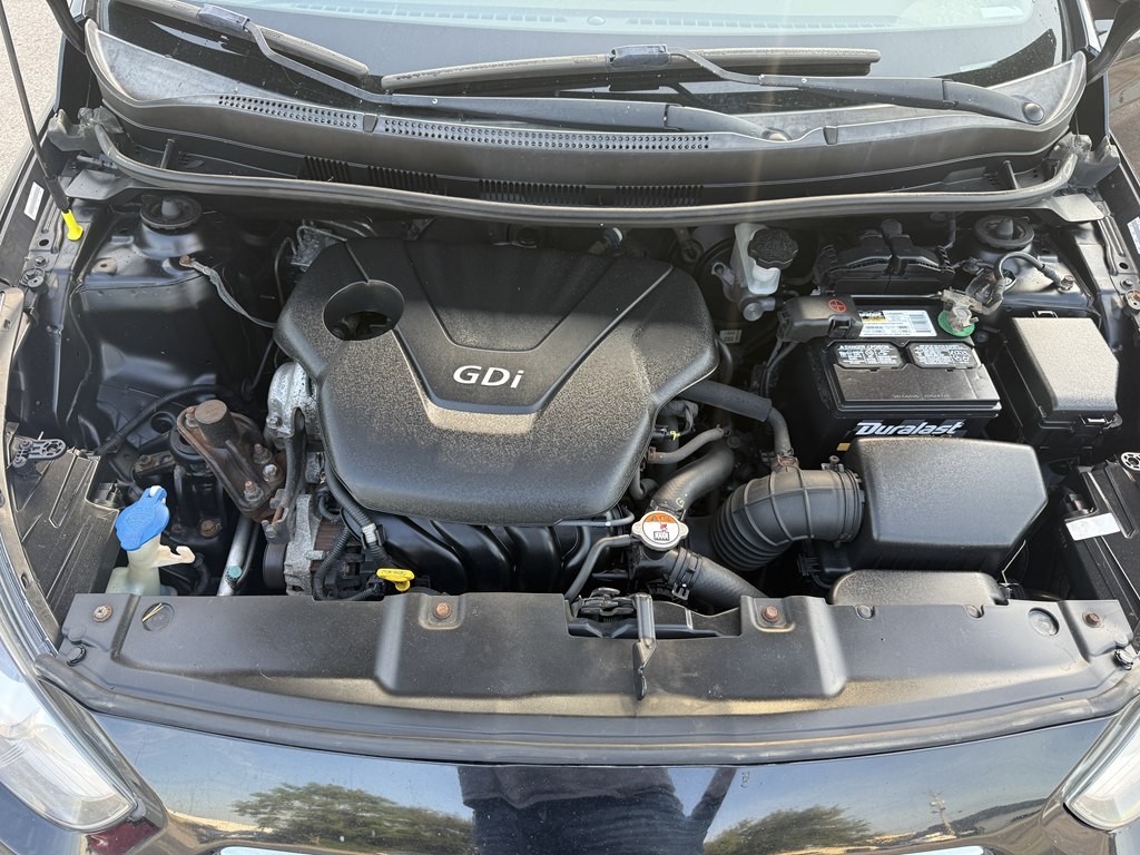 Photo 19 of this HYUNDAI ACCENT
