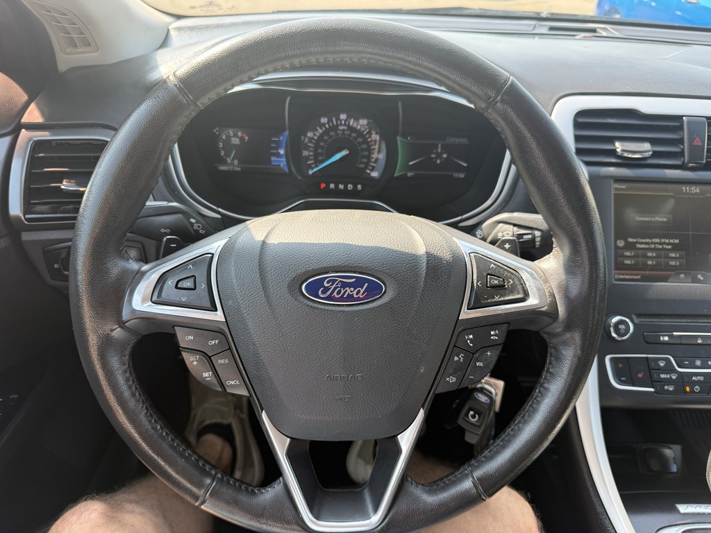 Photo 20 of this FORD FUSION