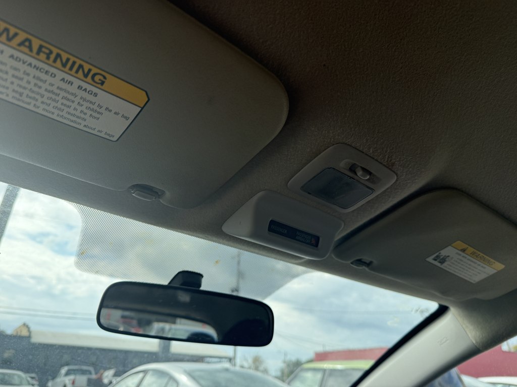 Photo 20 of this MITSUBISHI MIRAGE