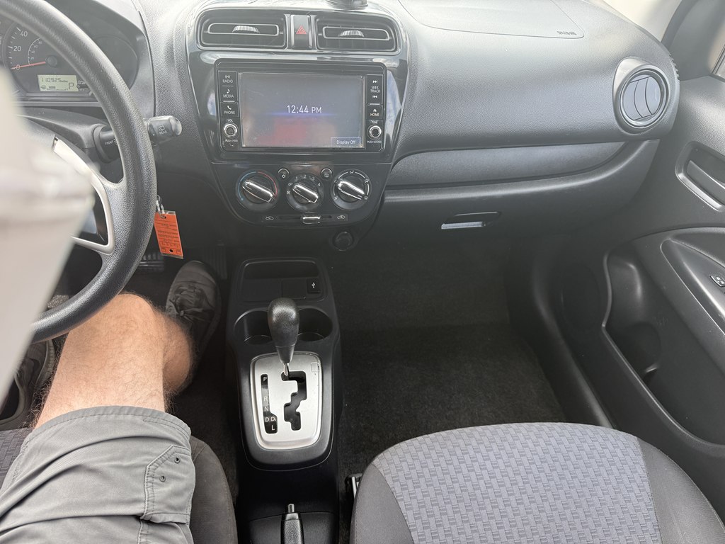 Photo 17 of this MITSUBISHI MIRAGE