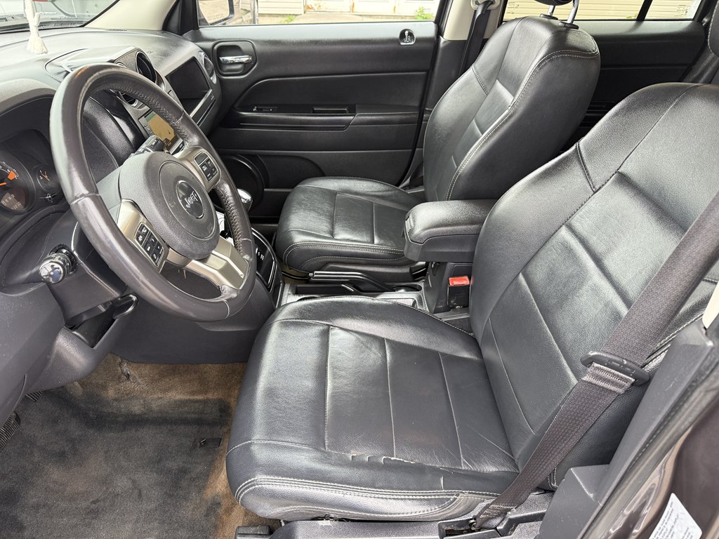 Photo 12 of this JEEP PATRIOT