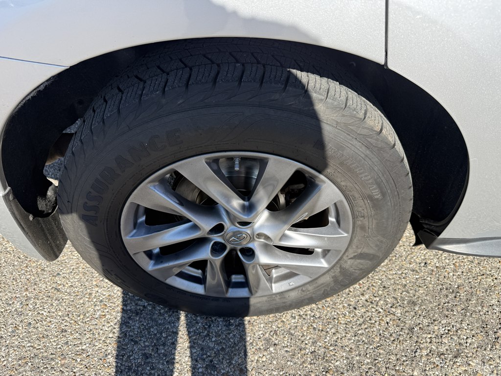 Photo 8 of this INFINITI QX60