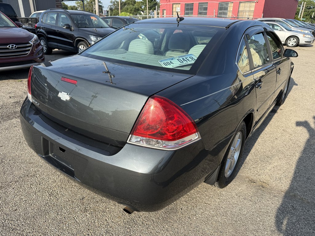 Photo 5 of this CHEVROLET IMPALA