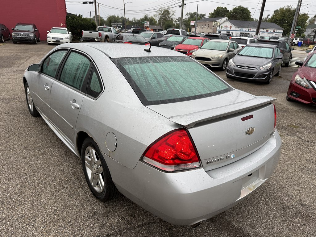 Photo 4 of this CHEVROLET IMPALA