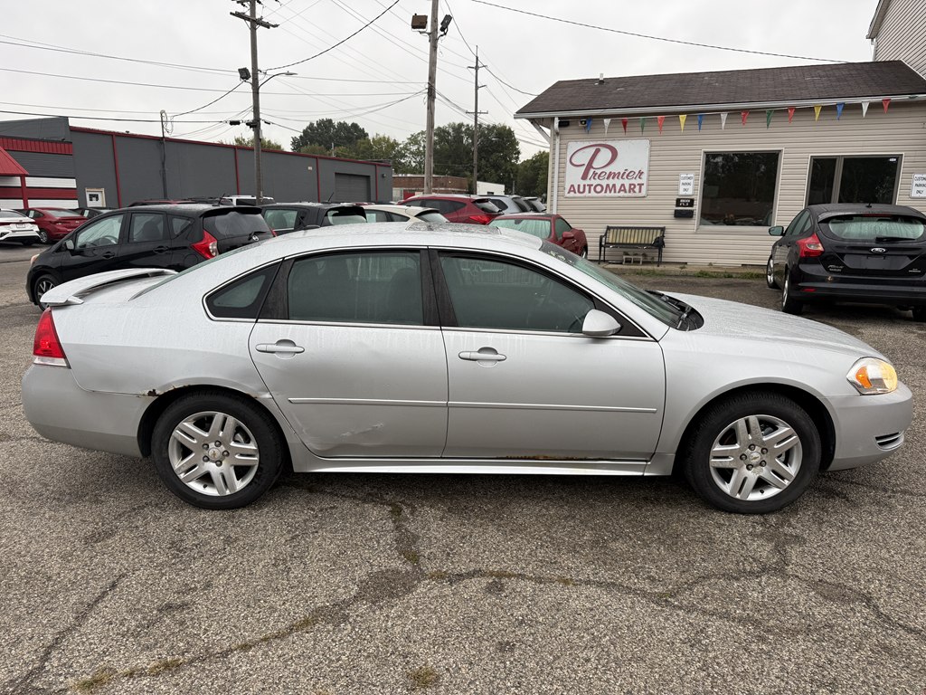 Photo 6 of this CHEVROLET IMPALA
