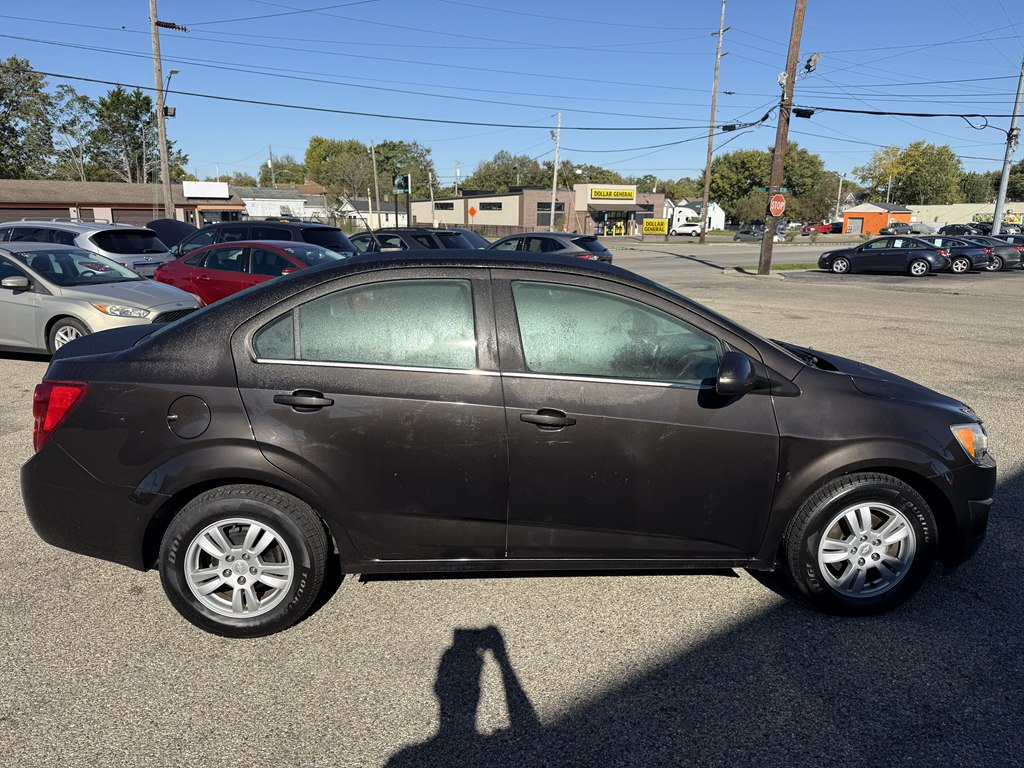 Photo 6 of this CHEVROLET SONIC