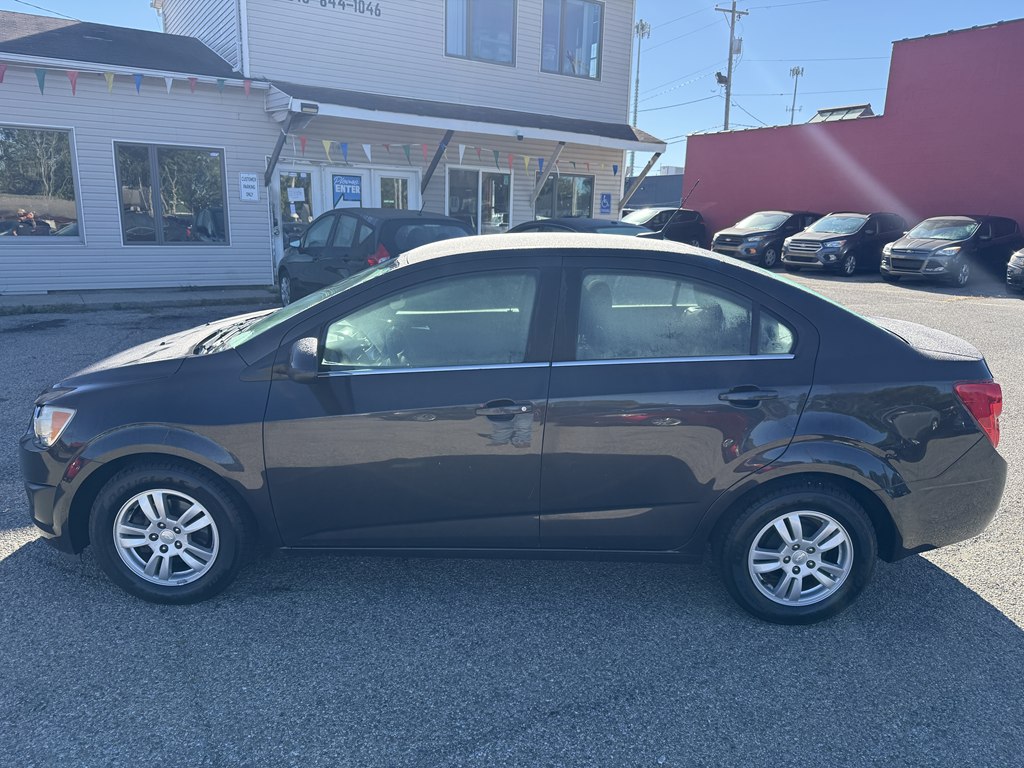 Photo 3 of this CHEVROLET SONIC