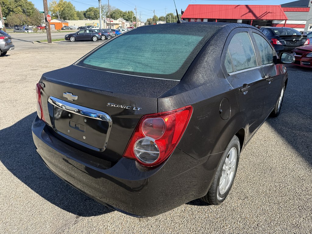 Photo 5 of this CHEVROLET SONIC