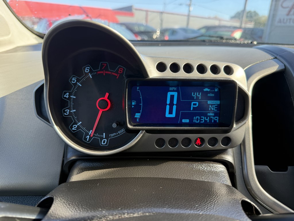 Photo 16 of this CHEVROLET SONIC