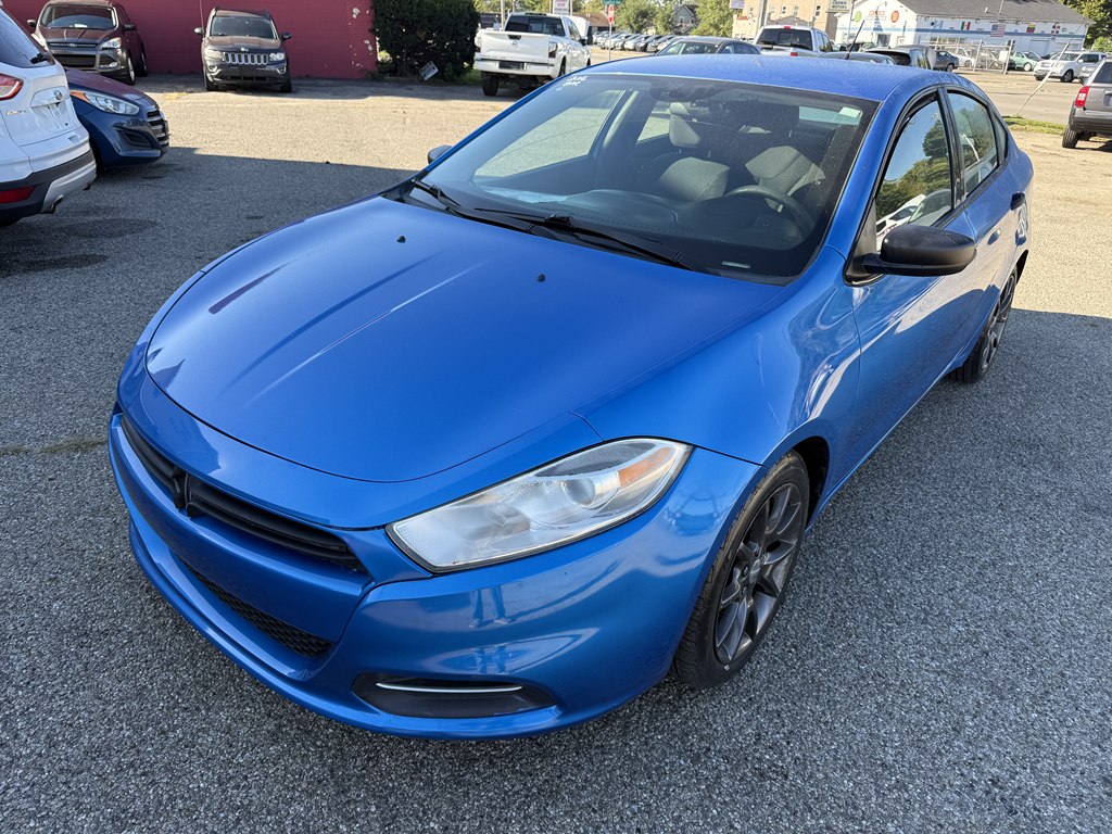 Photo 2 of this DODGE DART