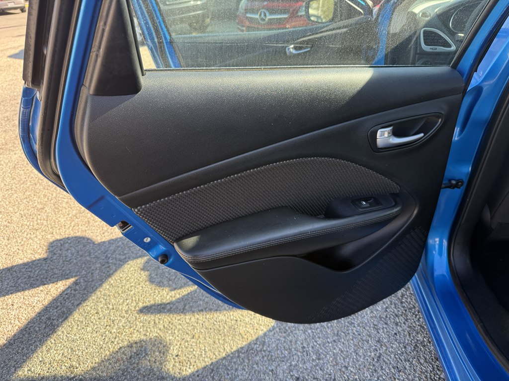 Photo 13 of this DODGE DART