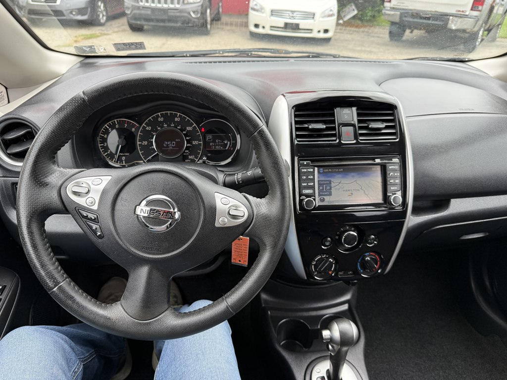 Photo 17 of this NISSAN VERSA NOTE