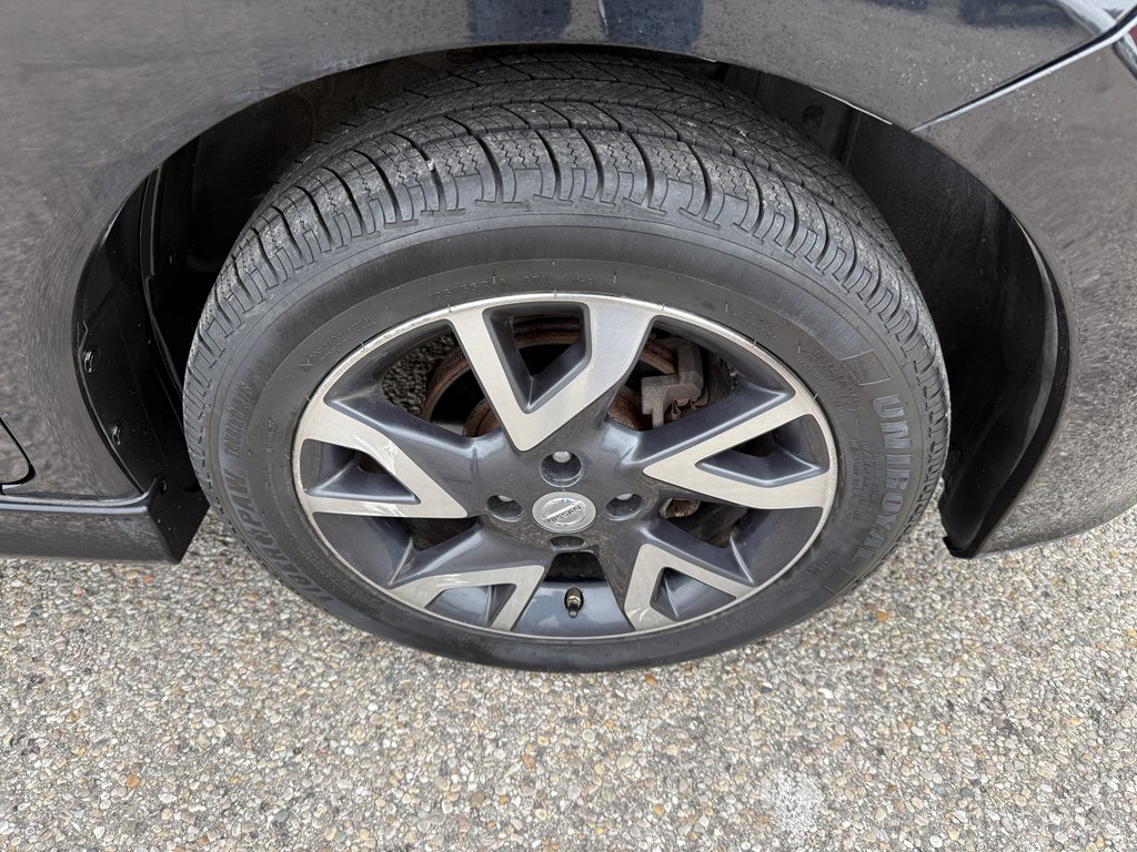 Photo 7 of this NISSAN VERSA NOTE
