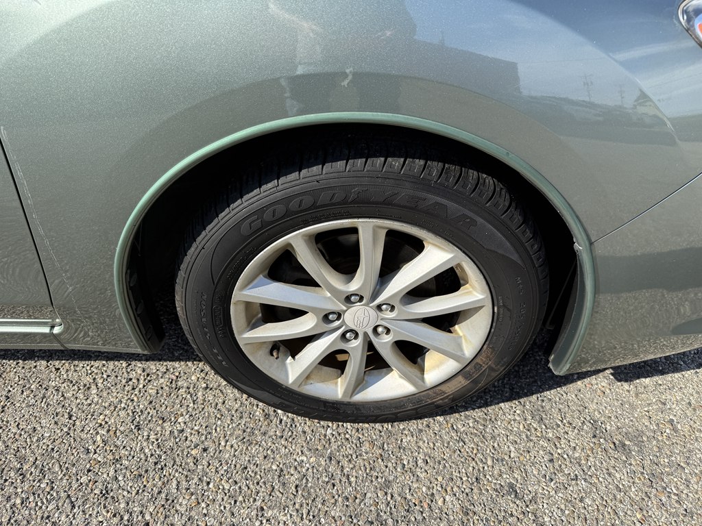 Photo 7 of this SUBARU IMPREZA
