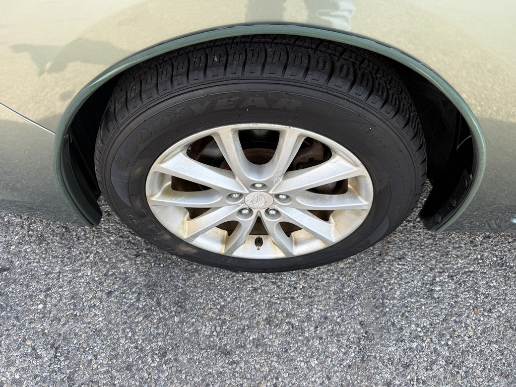 Photo 10 of this SUBARU IMPREZA