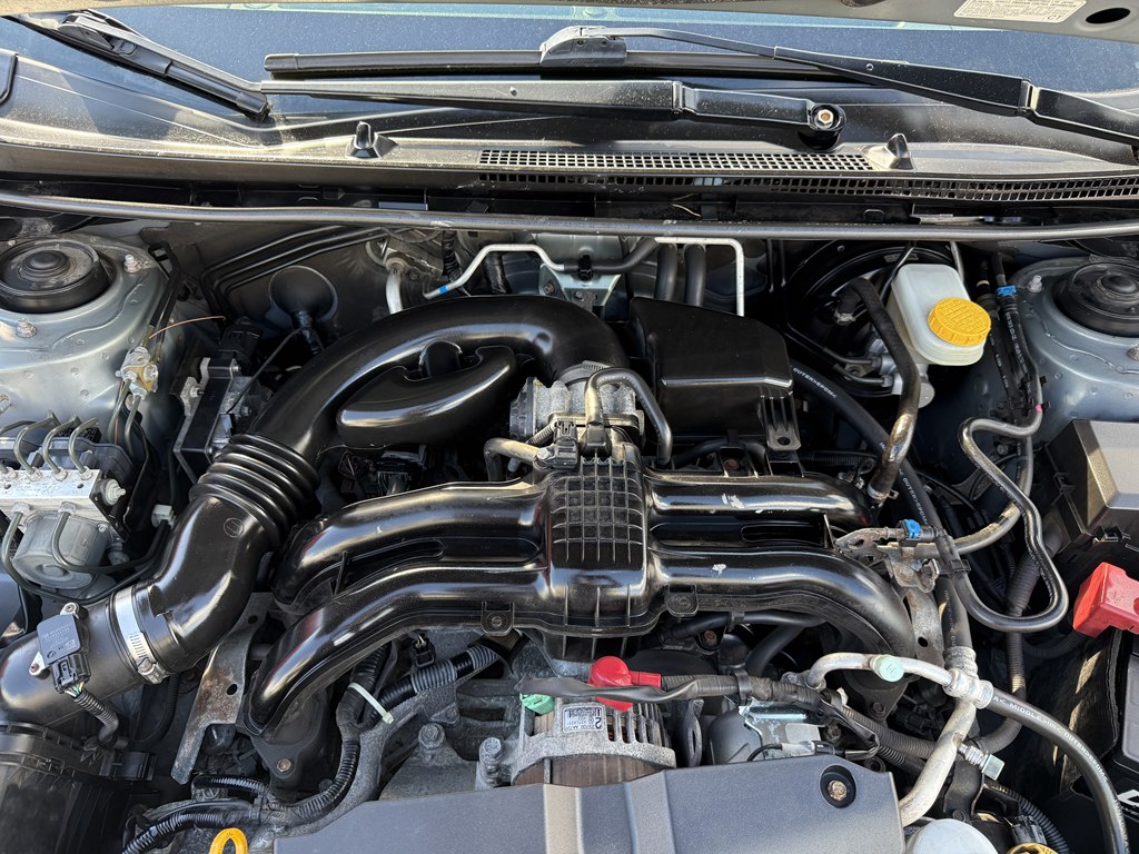 Photo 21 of this SUBARU IMPREZA