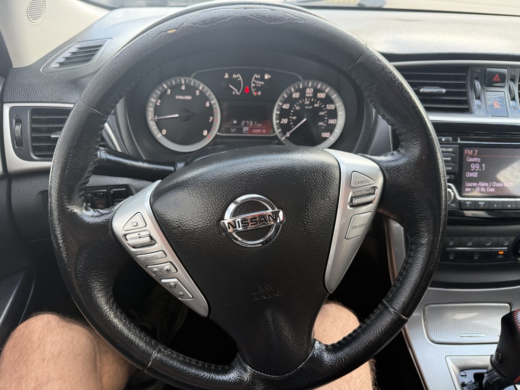 Photo 19 of this NISSAN SENTRA