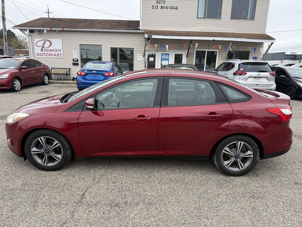 Photo 3 of this FORD FOCUS
