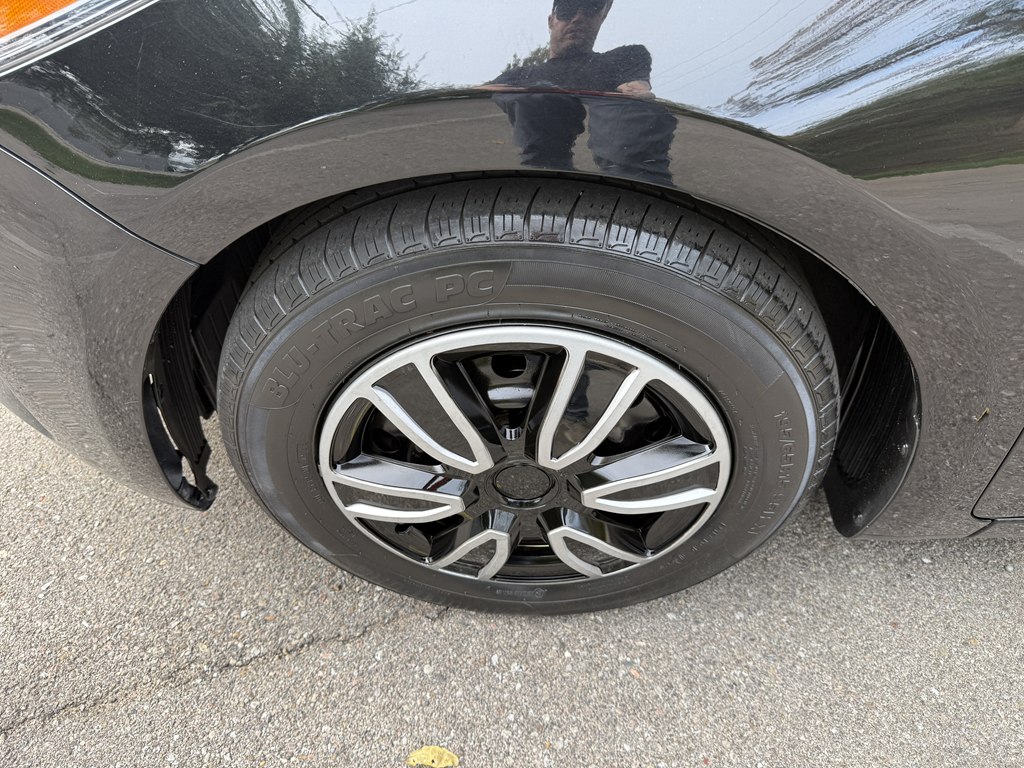 Photo 10 of this KIA FORTE
