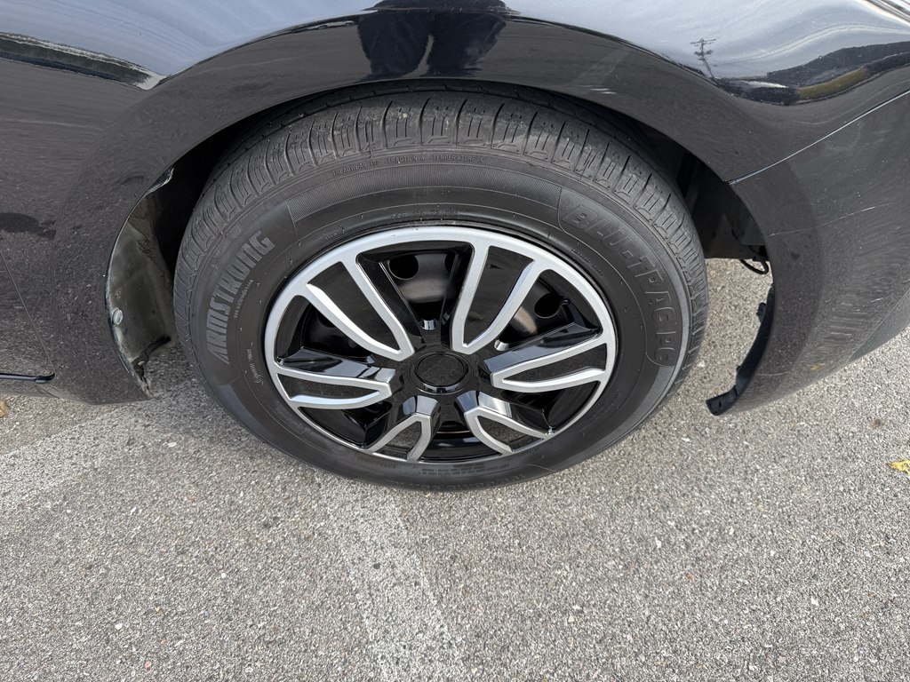 Photo 7 of this KIA FORTE