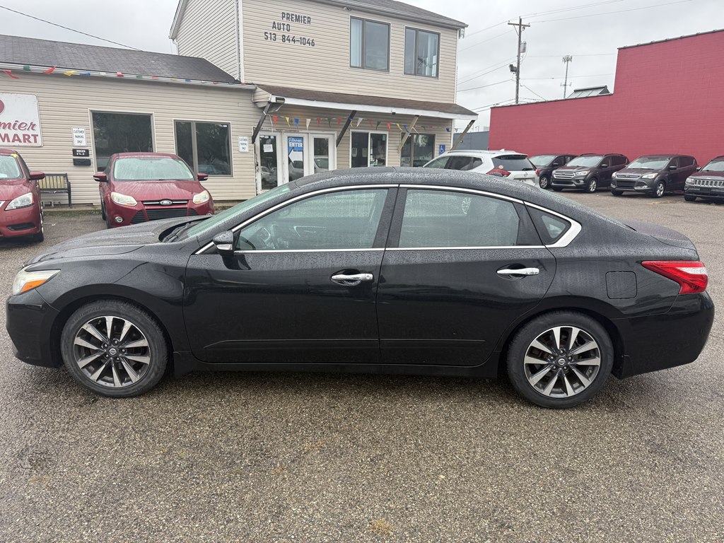 Photo 3 of this NISSAN ALTIMA
