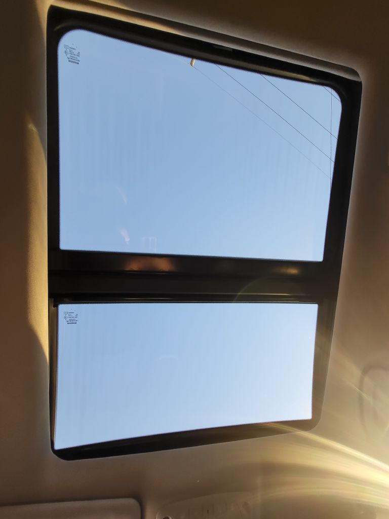 Photo 25 of this NISSAN ROGUE
