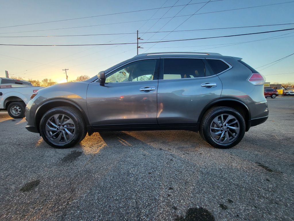 Photo 7 of this NISSAN ROGUE