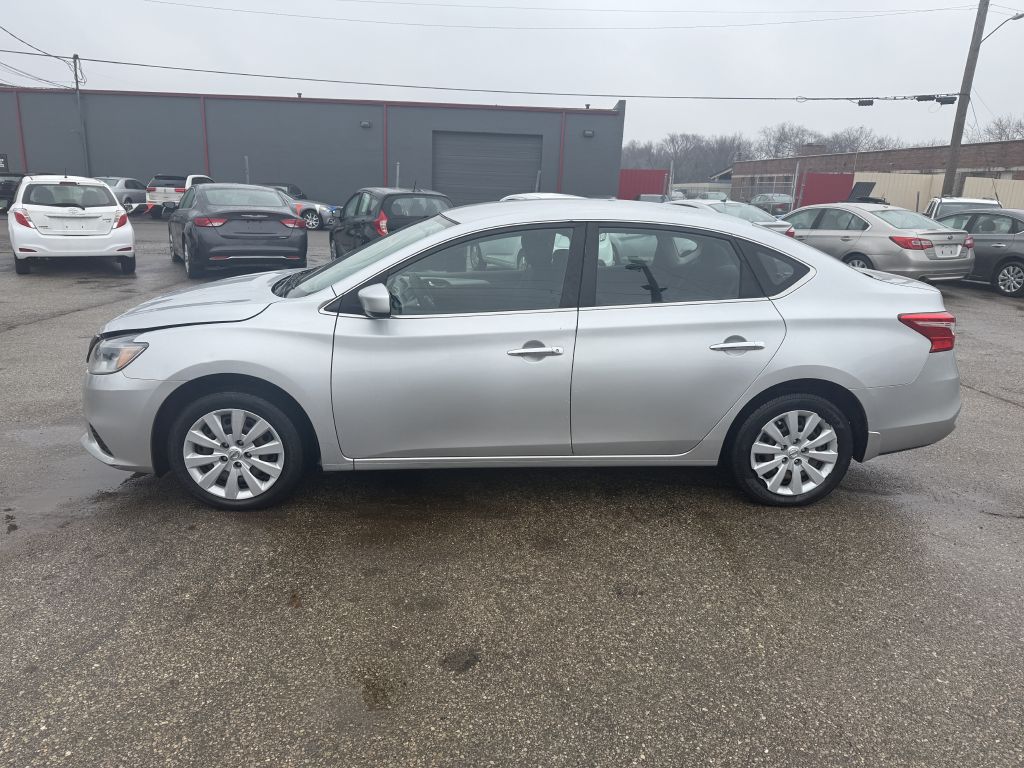 Photo 2 of this NISSAN SENTRA