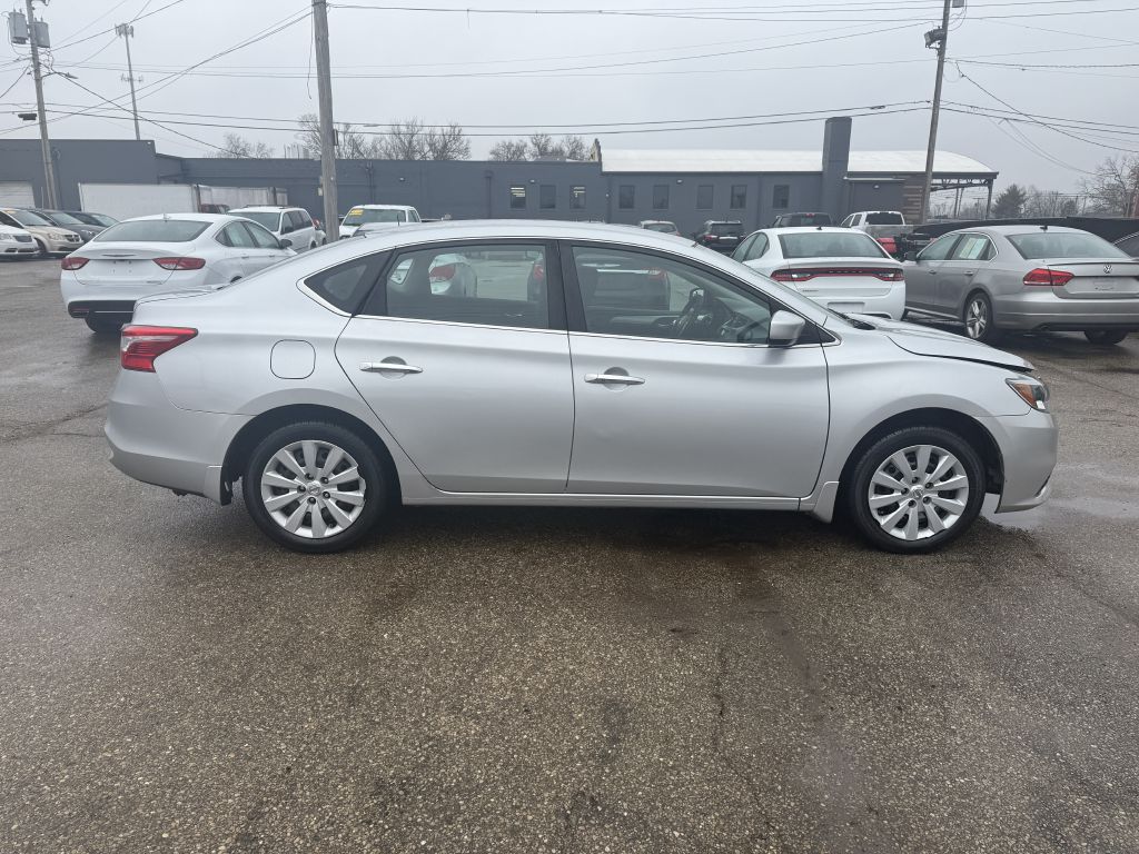 Photo 5 of this NISSAN SENTRA