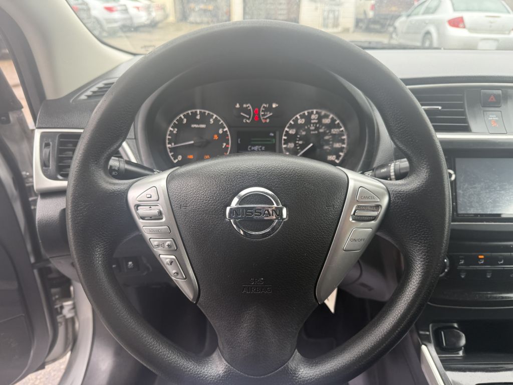 Photo 9 of this NISSAN SENTRA