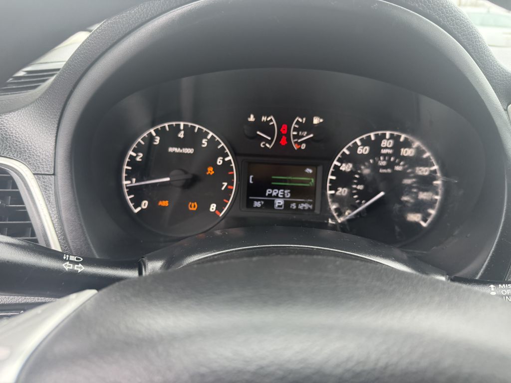 Photo 10 of this NISSAN SENTRA