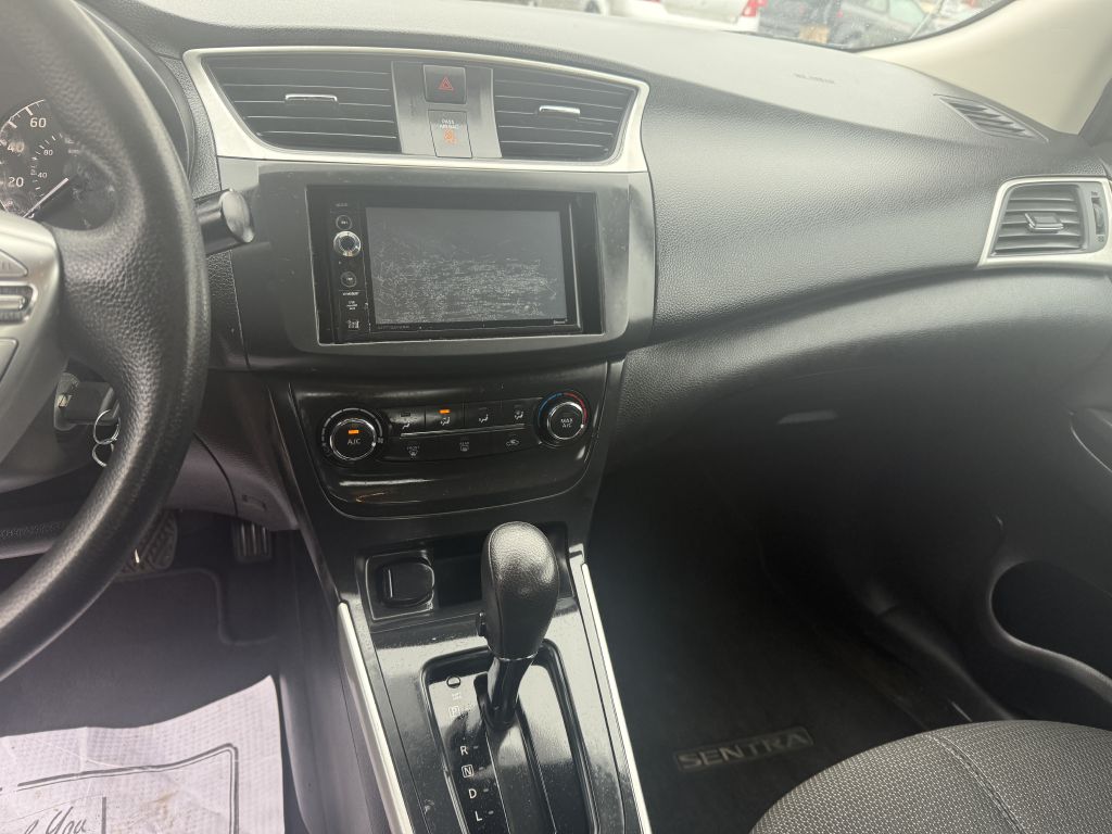 Photo 11 of this NISSAN SENTRA