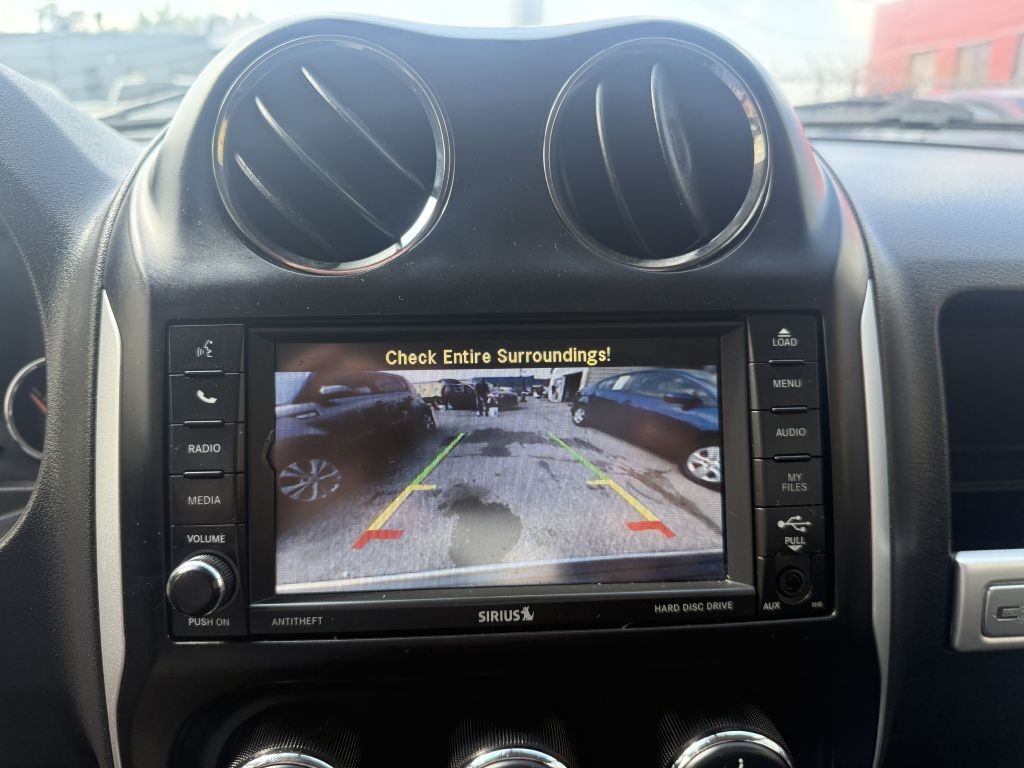 Photo 13 of this JEEP COMPASS