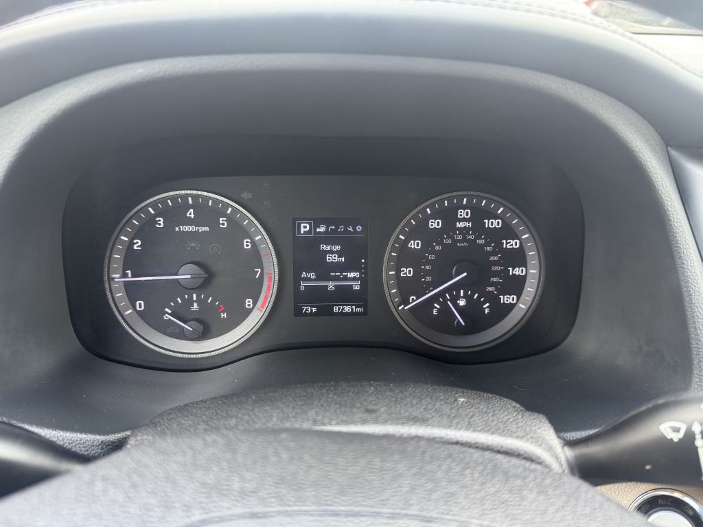 2018 Hyundai Tucson Limited - Photo 8