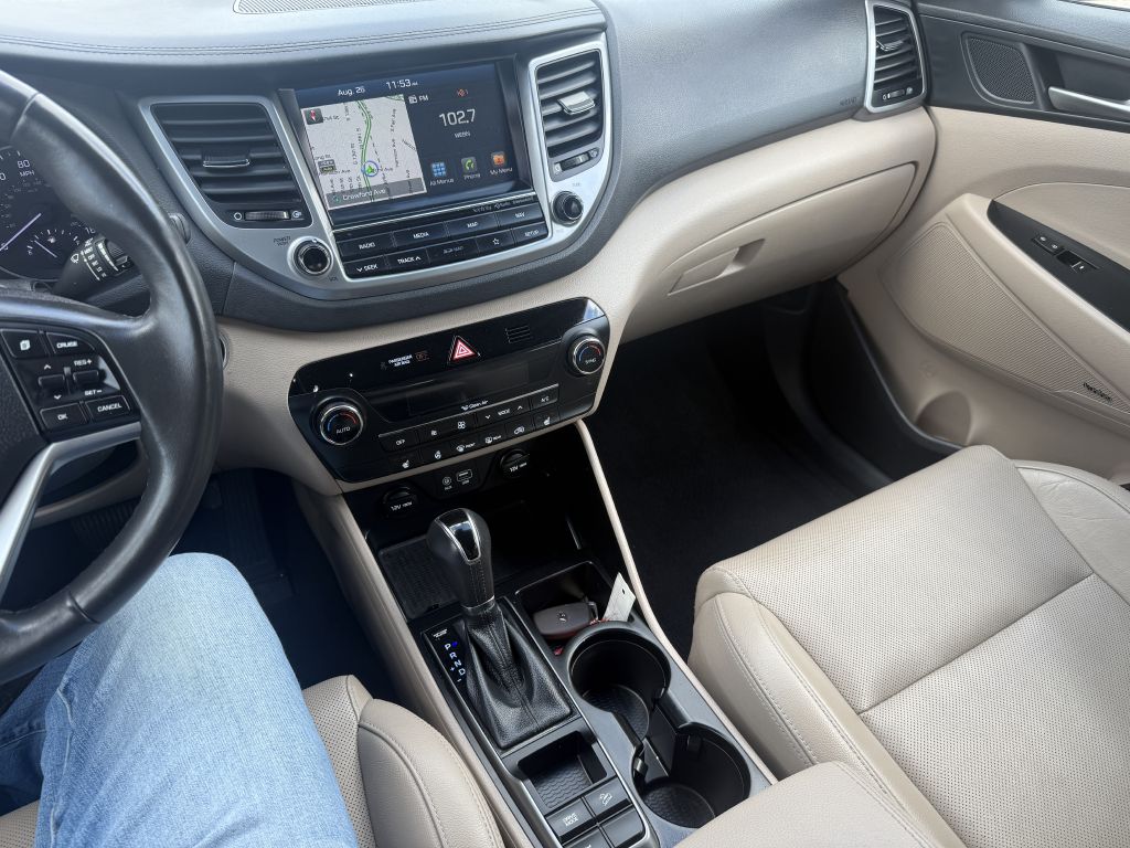 2018 Hyundai Tucson Limited - Photo 10