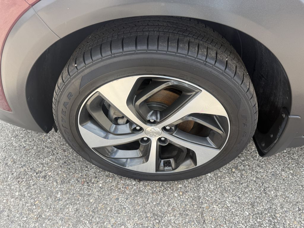 2018 Hyundai Tucson Limited - Photo 17
