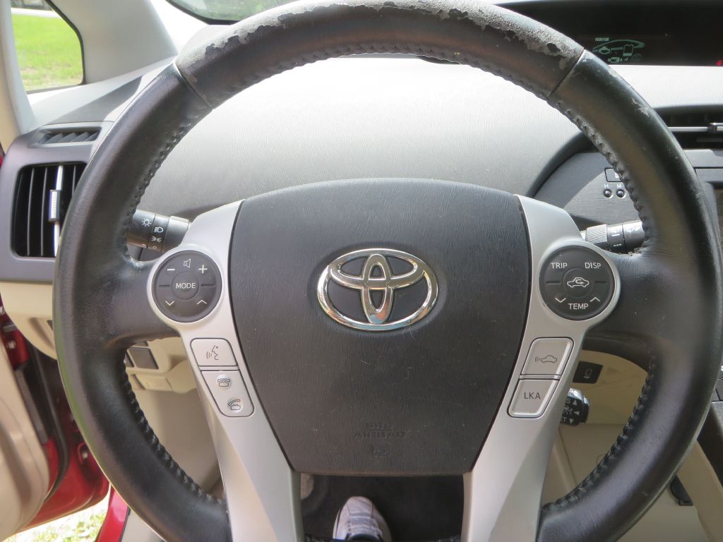 Photo 11 of this TOYOTA PRIUS
