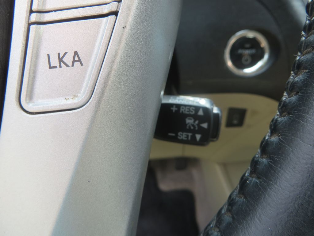 Photo 16 of this TOYOTA PRIUS