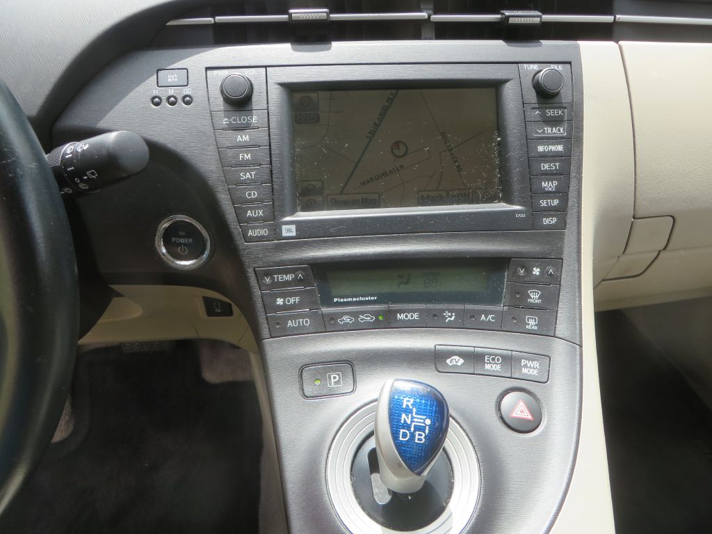 Photo 17 of this TOYOTA PRIUS