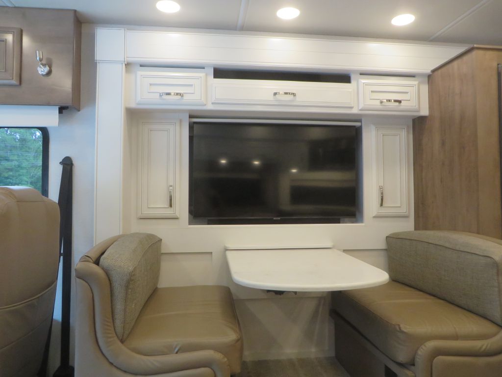 Photo 9 of this ENTEGRA REATTA  39BH