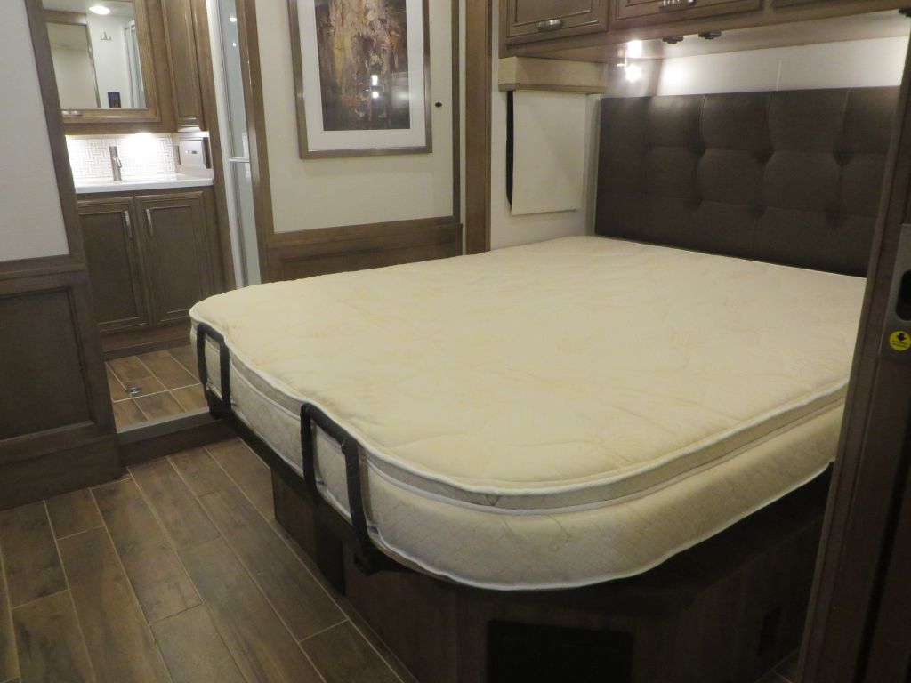 Photo 16 of this ENTEGRA REATTA  39BH