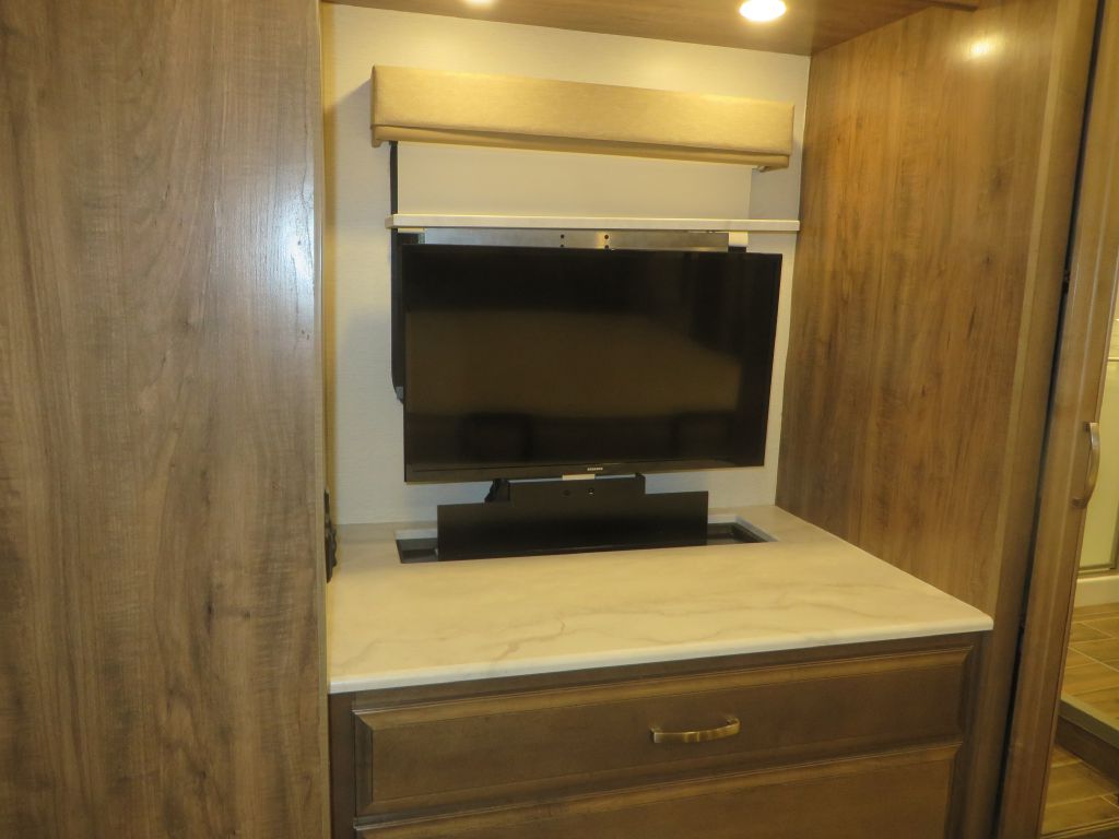 Photo 18 of this ENTEGRA REATTA  39BH
