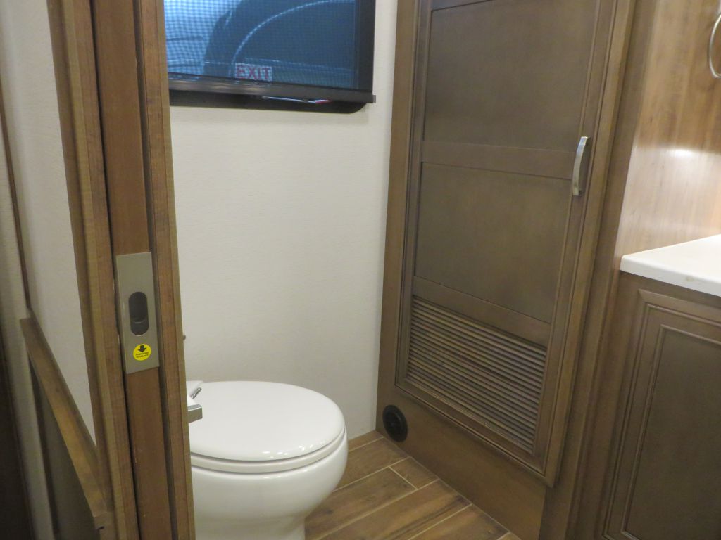 Photo 20 of this ENTEGRA REATTA  39BH