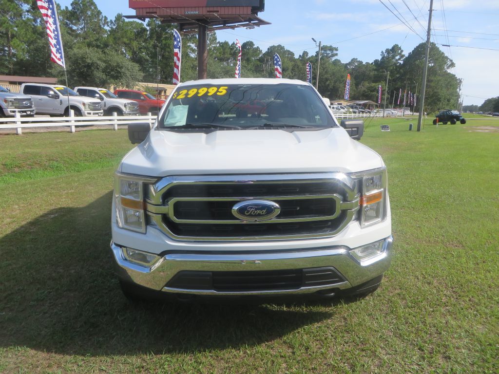 Photo 3 of this FORD F150