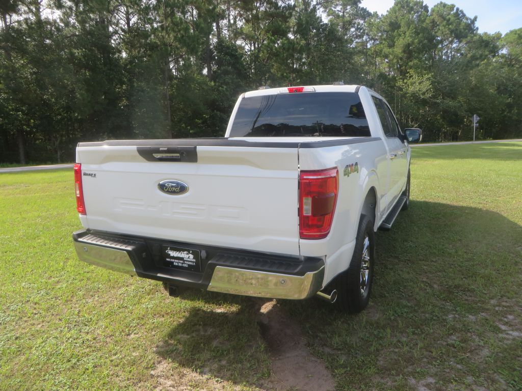 Photo 6 of this FORD F150